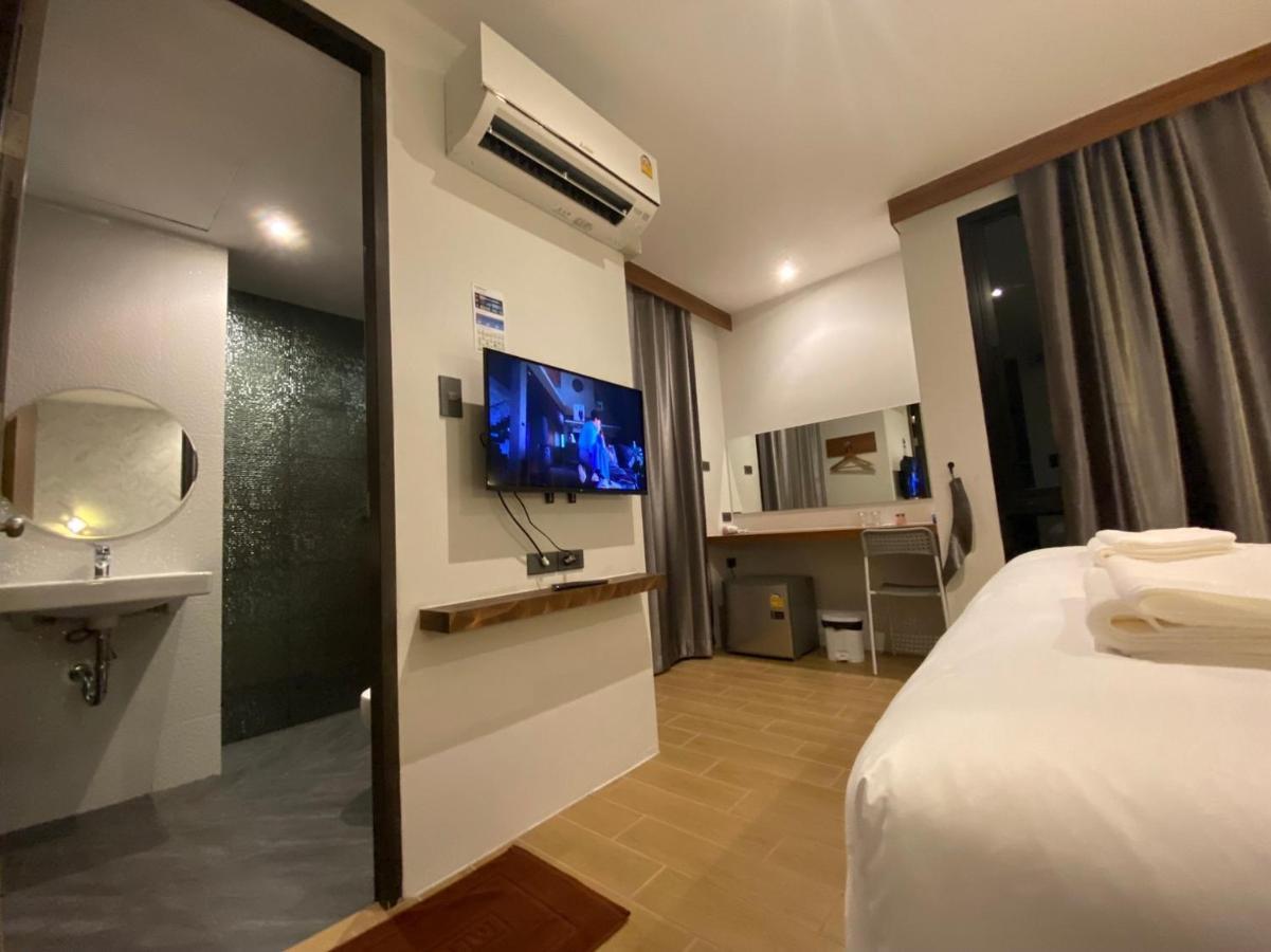 S3 Huahin Hotel Exterior photo