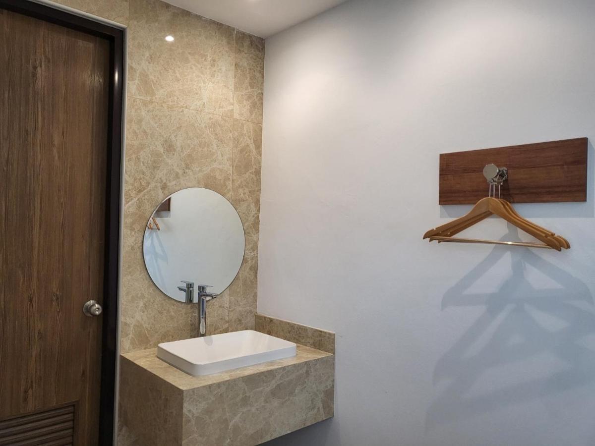 S3 Huahin Hotel Exterior photo